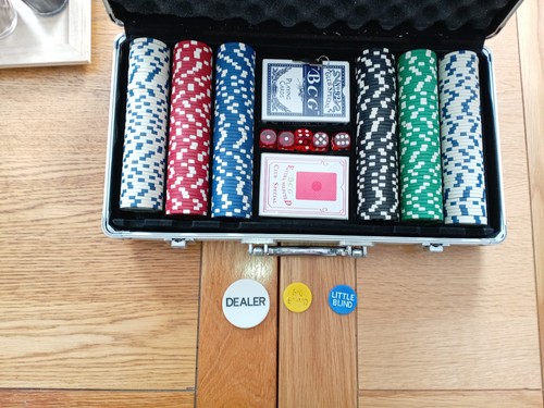 Poker set 300 - set, chips