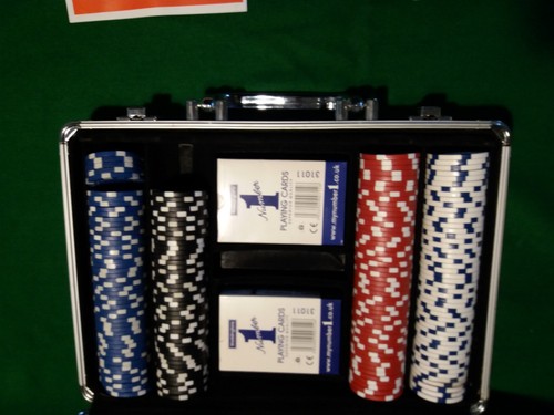 Poker chip set lightly used
