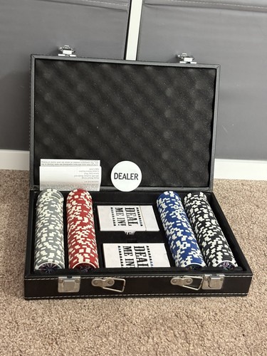 Vtg texas holdem poker set - holdem,