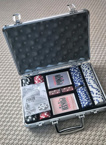 World series poker chip set - world,