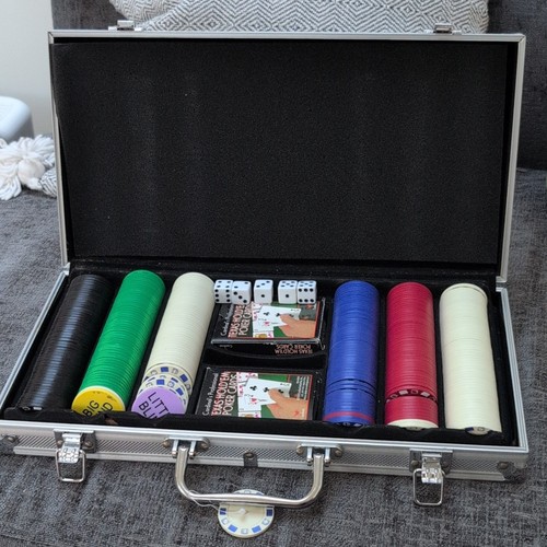 Poker chip set casino theme - set,