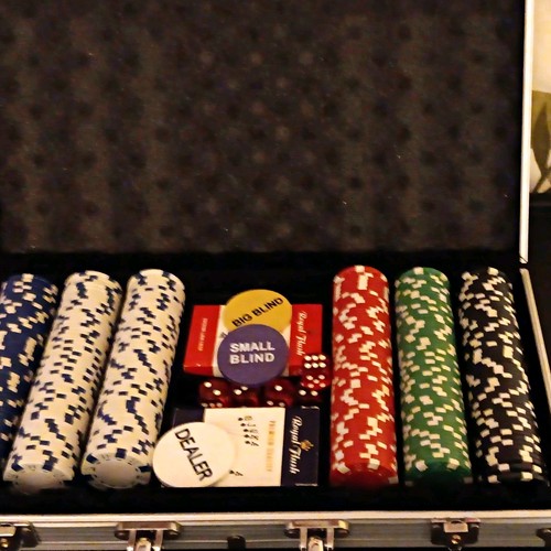 Poker 100 casino style chips - 100,