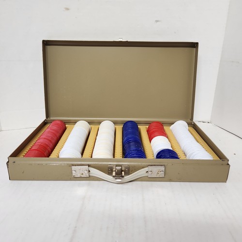 Vintage poker chip set - vintage,