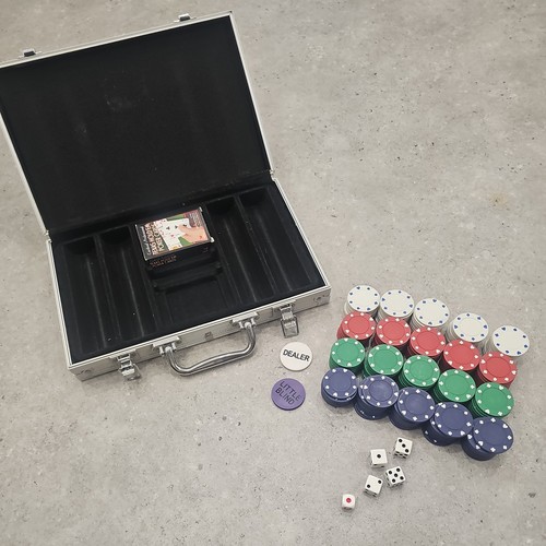 Poker set with - poker, metal