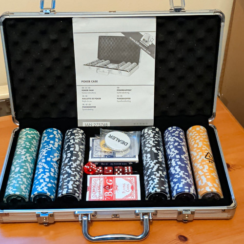 Poker casino chip set - poker,
