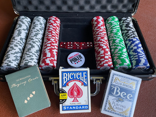 World sers poker chip set - poker,